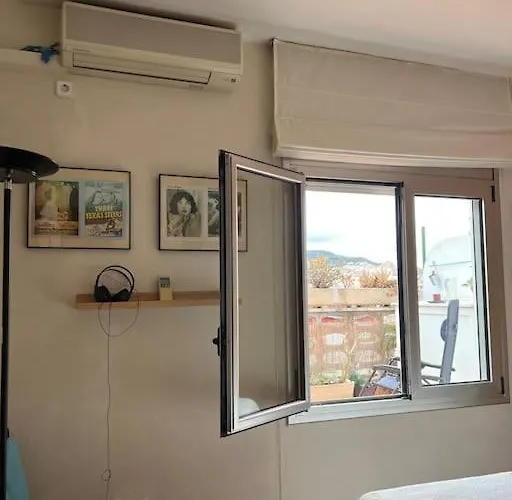 Sagrada Familia Apartment *